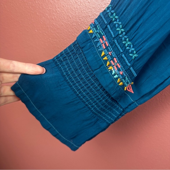 Johnny Was dark teal floral embroidered blouse size medium - Picture 2 of 7